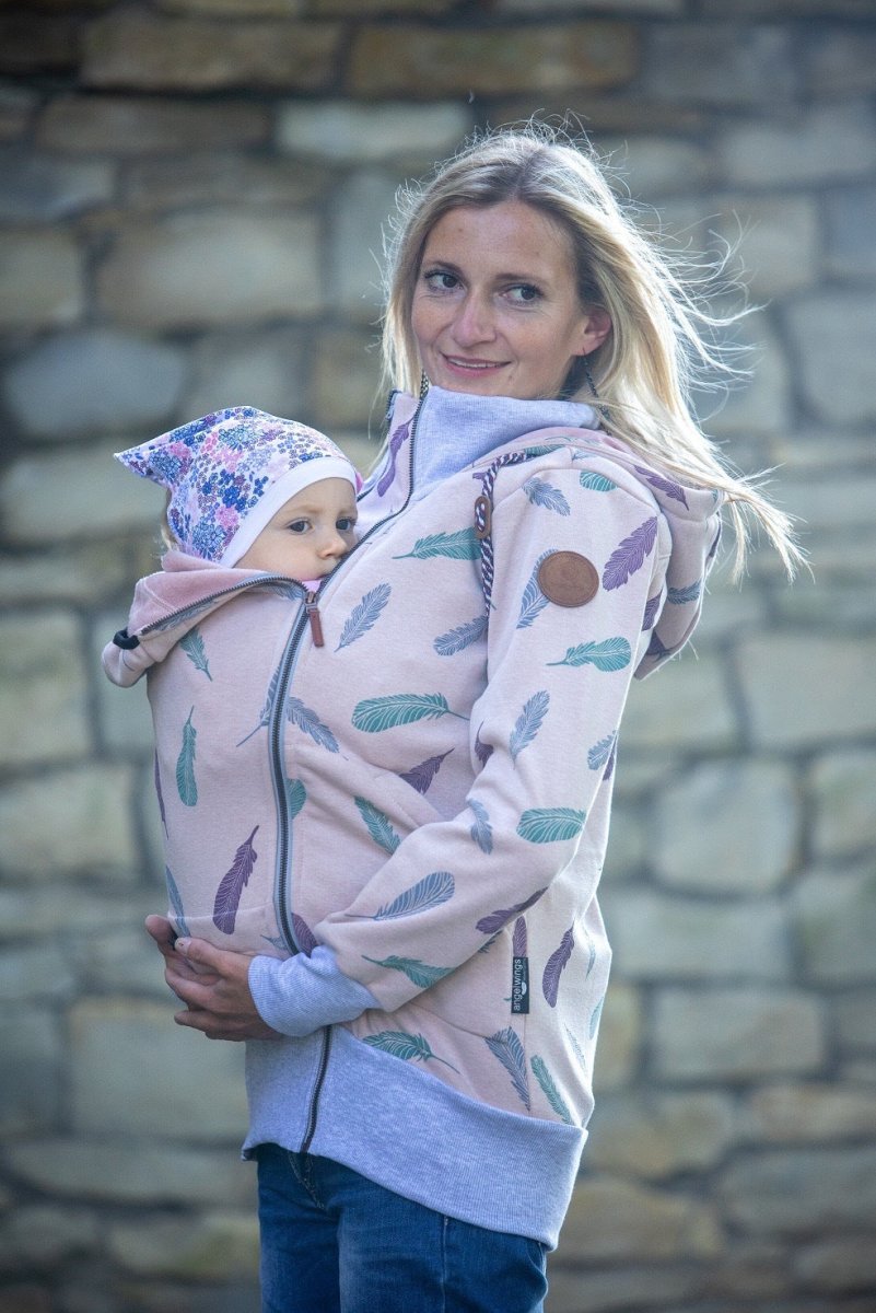 The Best Baby Carriers + Babywearing Outerwear – Little Zen One