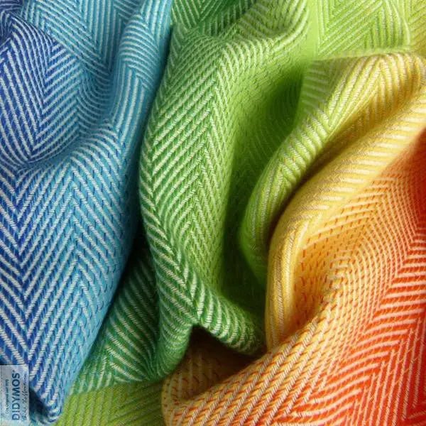 New Release: Didymos Lisca White Rainbow - Little Zen One